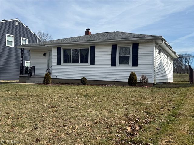 2867 Norma Street, Cuyahoga Falls, OH 44223