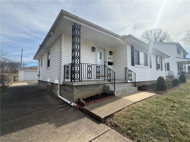 2867 Norma Street, Cuyahoga Falls, OH 44223