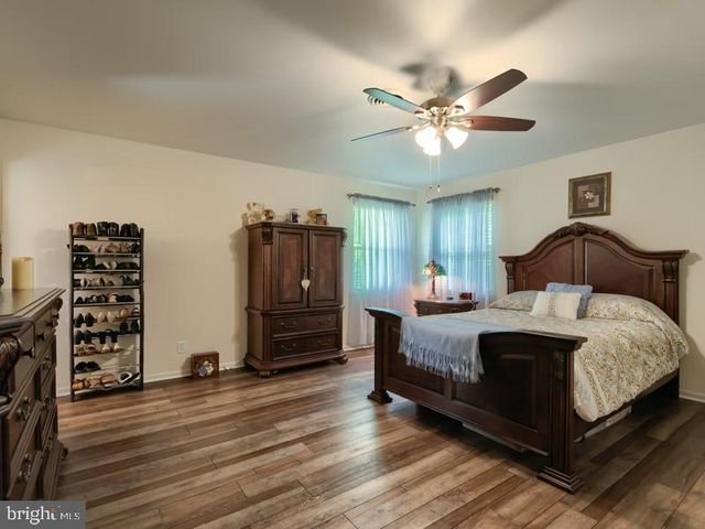 30 POPLAR AVE, Hammonton, NJ 08037