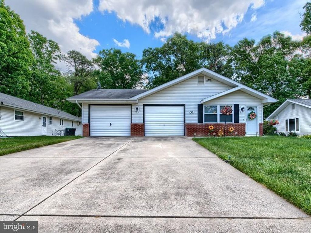 30 POPLAR AVE, Hammonton, NJ 08037