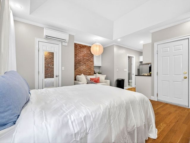 52 Temple 5, Boston, MA 02114