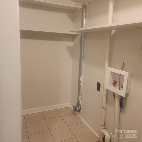 2830 Hosta Drive, Charlotte, NC 28269