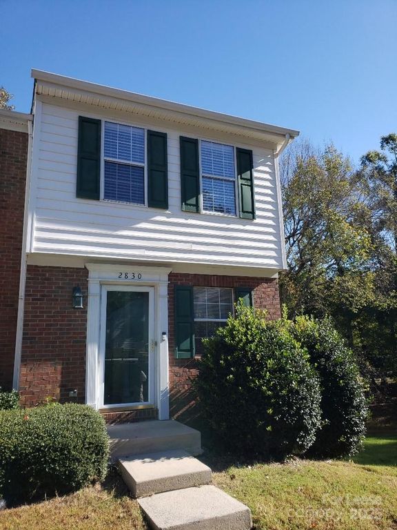 2830 Hosta Drive, Charlotte, NC 28269