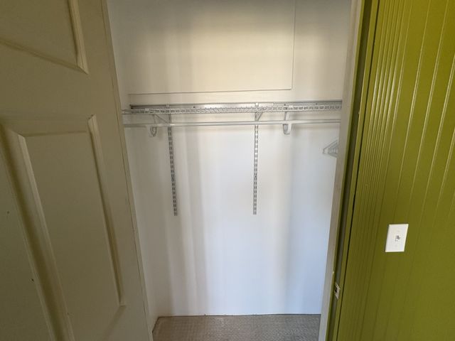 3300 Overlook Dr, Nashville, TN 37212