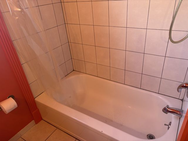 3300 Overlook Dr, Nashville, TN 37212