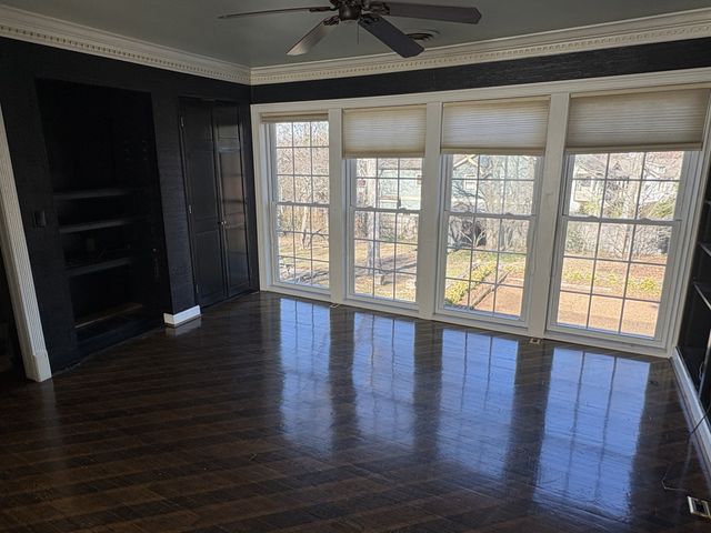 3300 Overlook Dr, Nashville, TN 37212