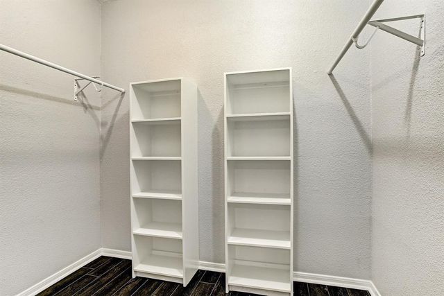 2400 N Braeswood Boulevard 120, Houston, TX 77030