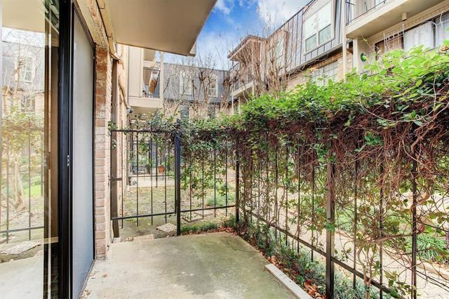 2400 N Braeswood Boulevard 120, Houston, TX 77030