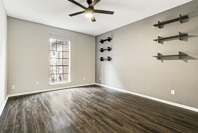 2400 N Braeswood Boulevard 120, Houston, TX 77030