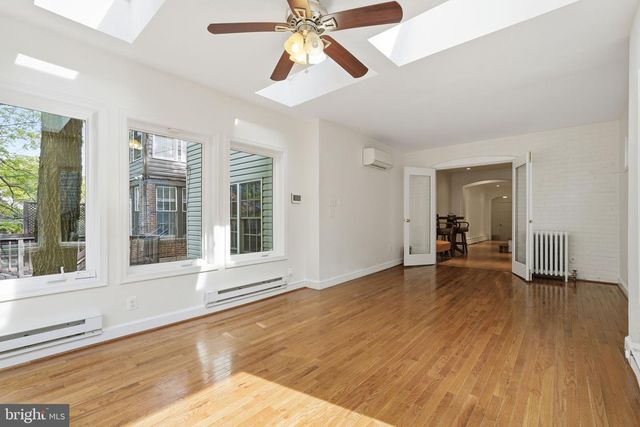 4421 VOLTA PL NW, Washington, DC 20007