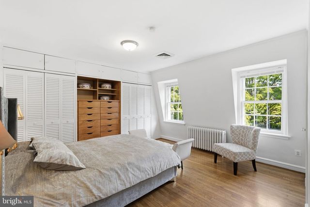 4421 VOLTA PL NW, Washington, DC 20007