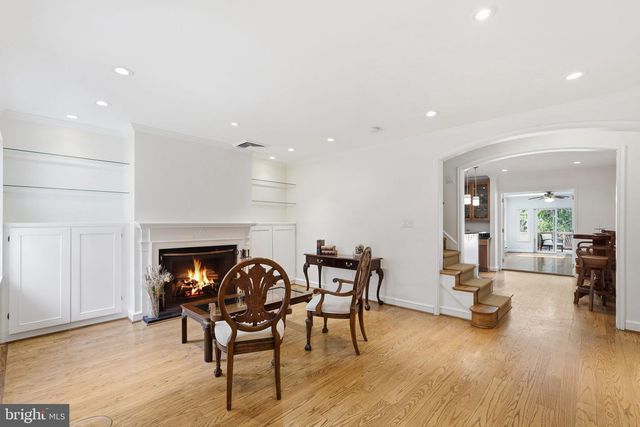 4421 VOLTA PL NW, Washington, DC 20007