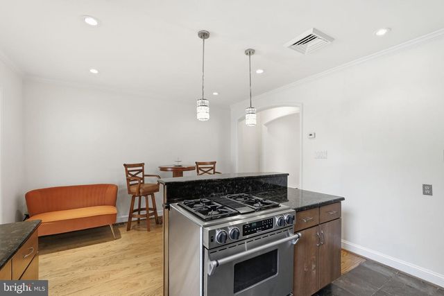 4421 VOLTA PL NW, Washington, DC 20007