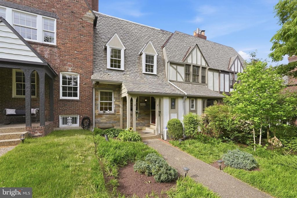 4421 VOLTA PL NW, Washington, DC 20007