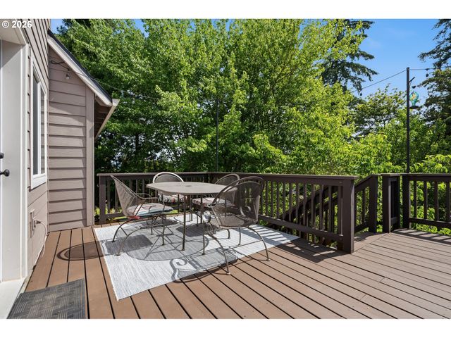 8174 Sw 181ST Ave, Beaverton, OR 97007