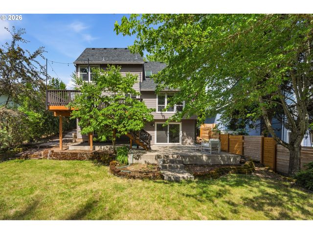 8174 Sw 181ST Ave, Beaverton, OR 97007