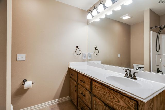 4922 SPRING HILL DRIVE, Wichita Falls, TX 76310