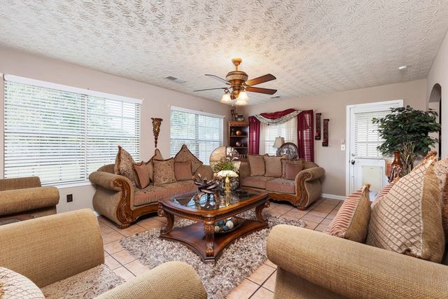 43 Seminole Trail, Fort Mitchell, AL 36856