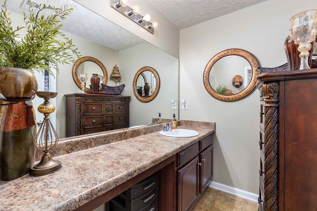 43 Seminole Trail, Fort Mitchell, AL 36856