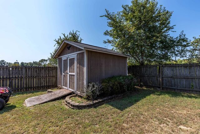 43 Seminole Trail, Fort Mitchell, AL 36856