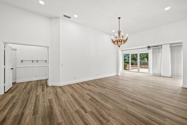230 Eagleton Estate Boulevard, Palm Beach Gardens, FL 33418