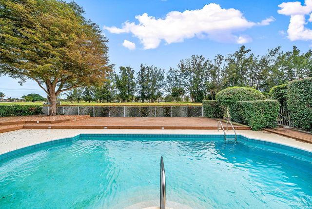 230 Eagleton Estate Boulevard, Palm Beach Gardens, FL 33418