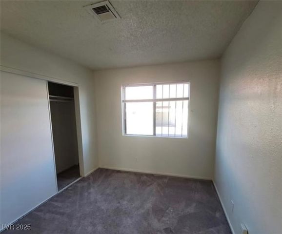 4300 North Lamont Street 232, Las Vegas, NV 89115