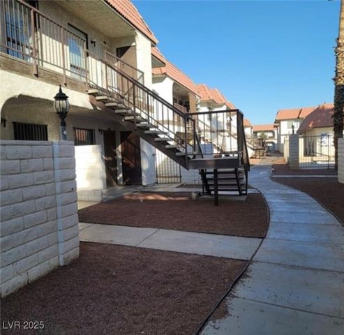 4300 North Lamont Street 232, Las Vegas, NV 89115