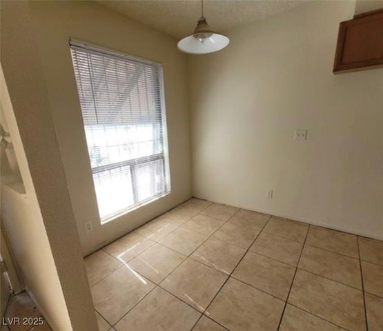4300 North Lamont Street 232, Las Vegas, NV 89115