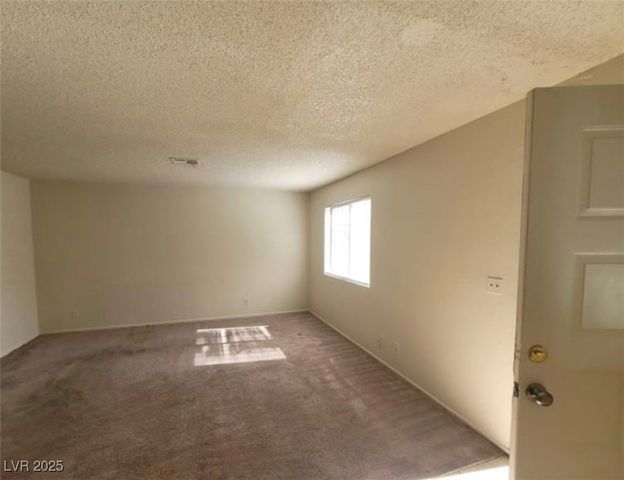 4300 North Lamont Street 232, Las Vegas, NV 89115