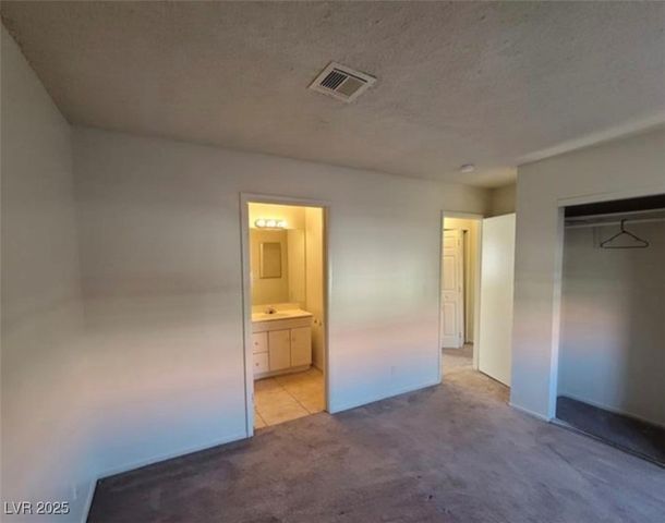 4300 North Lamont Street 232, Las Vegas, NV 89115