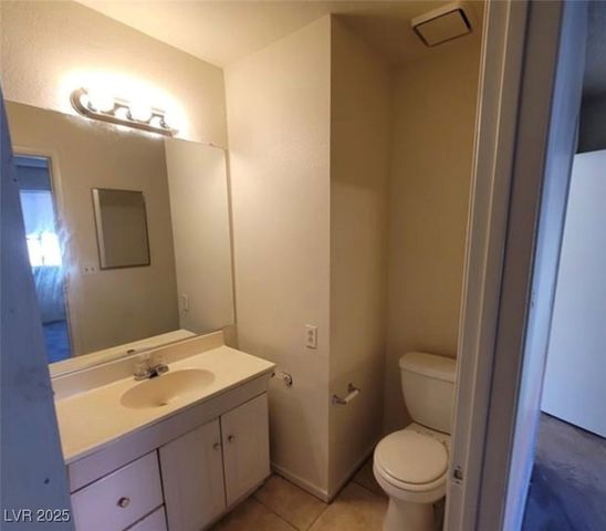 4300 North Lamont Street 232, Las Vegas, NV 89115