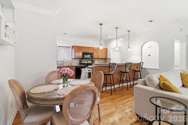 4311 Laurel Hill Lane, Charlotte, NC 28217