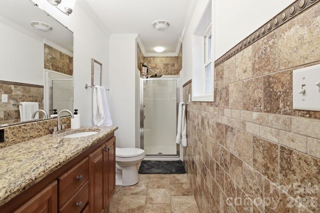 4311 Laurel Hill Lane, Charlotte, NC 28217