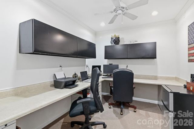 4311 Laurel Hill Lane, Charlotte, NC 28217