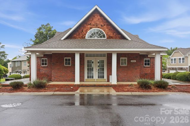 4311 Laurel Hill Lane, Charlotte, NC 28217
