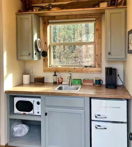 337 Hillcrest Road, Mammoth Spring, AR 72554