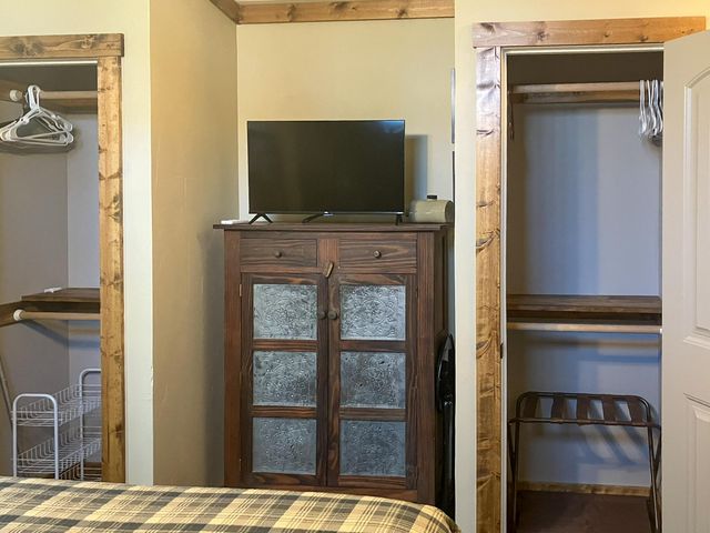 337 Hillcrest Road, Mammoth Spring, AR 72554