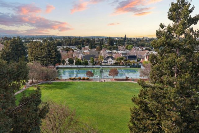 621 Charmain Circle, Mountain View, CA 94041