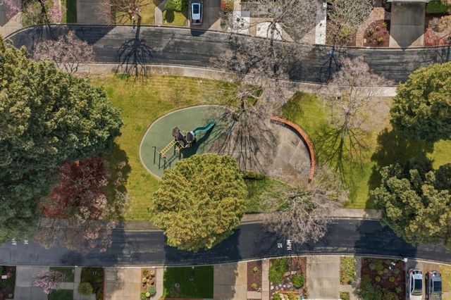 621 Charmain Circle, Mountain View, CA 94041