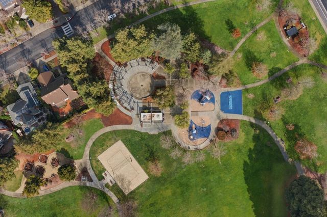 621 Charmain Circle, Mountain View, CA 94041