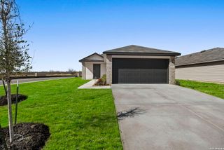 344 Cottonmouth, Seguin, TX 78155