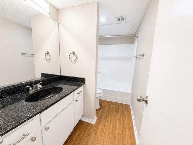 10507 Mellow MDWS 9203, Austin, TX 78750