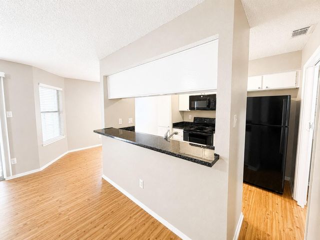 10507 Mellow MDWS 9203, Austin, TX 78750