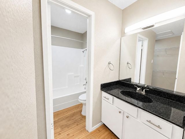 10507 Mellow MDWS 9203, Austin, TX 78750