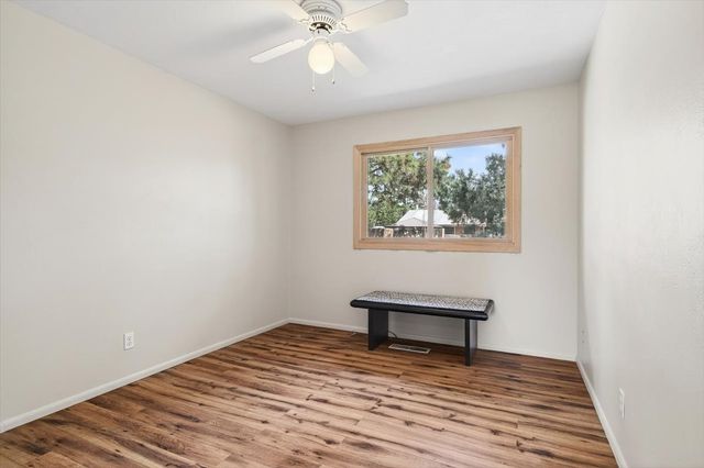 102 Fort Union, White Rock, NM 87547