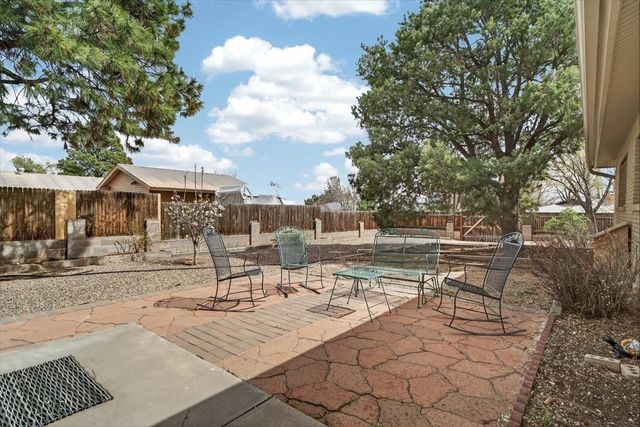 102 Fort Union, White Rock, NM 87547