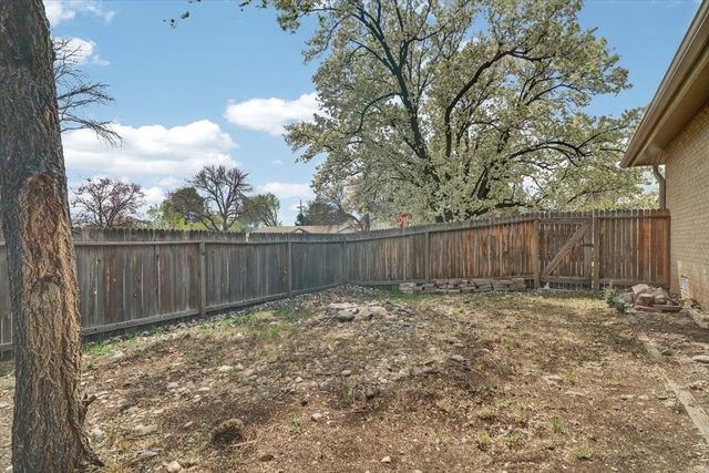 102 Fort Union, White Rock, NM 87547