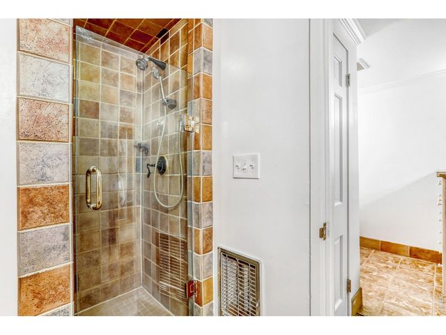 1164 Peakview Cir, Boulder, CO 80302