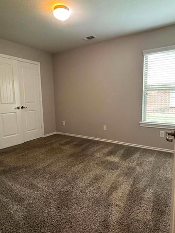 1707 Hickory Burl Lane, Conroe, TX 77301